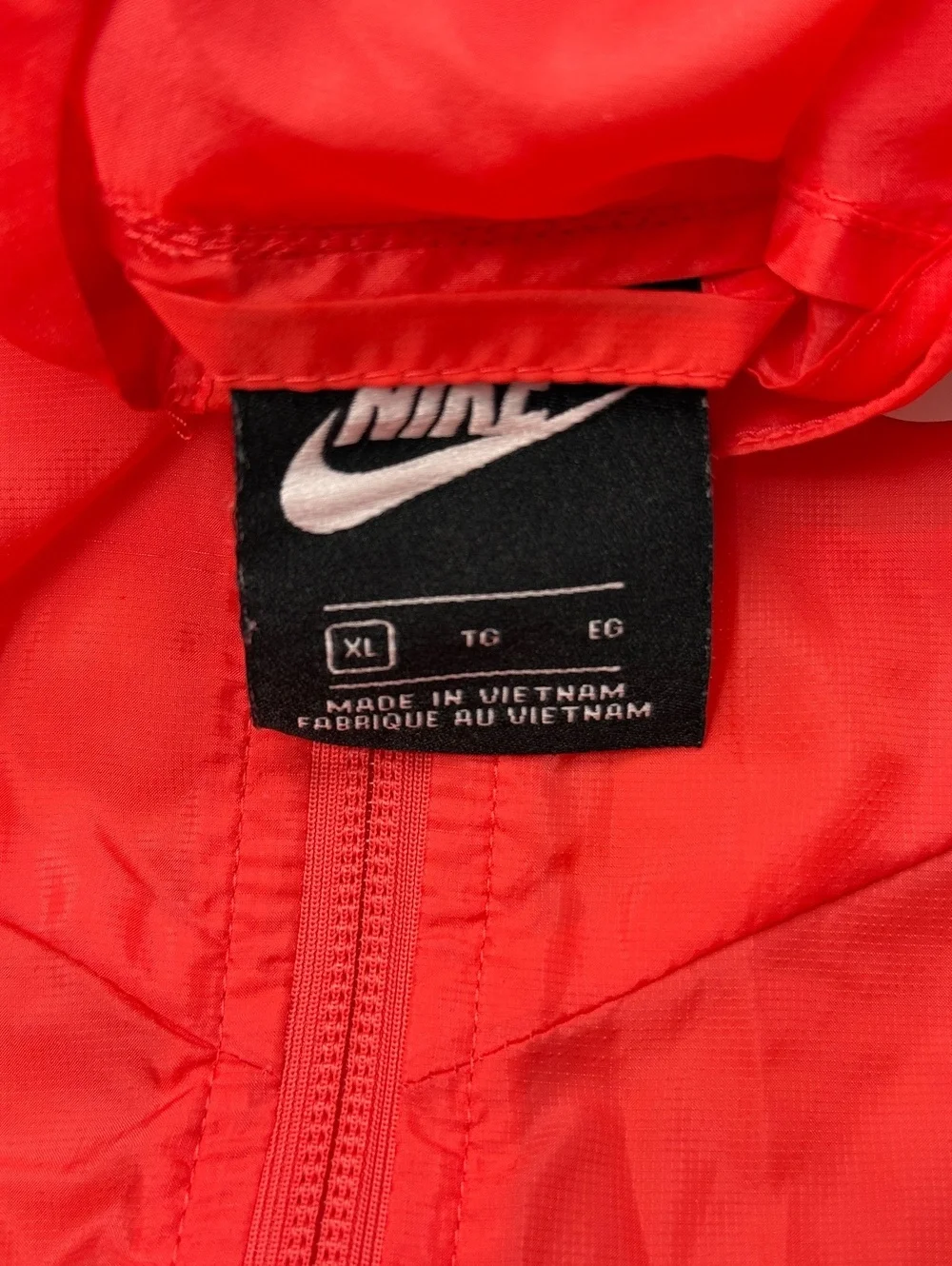 Nike Hooded Windbreaker Red / Orange Lightweight Jacket - Boys XL